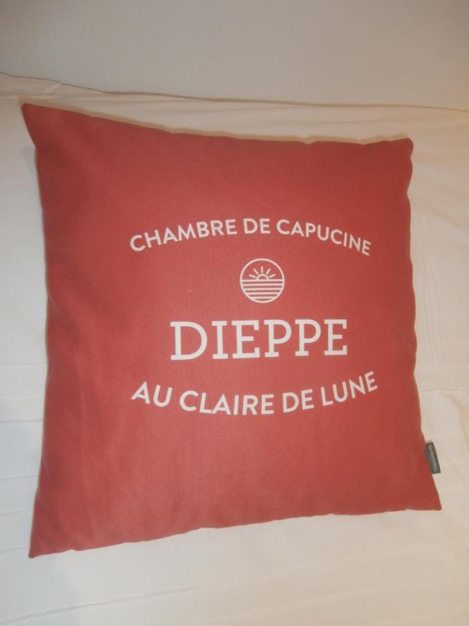 Au Claire De Lune Dieppe Exterior foto